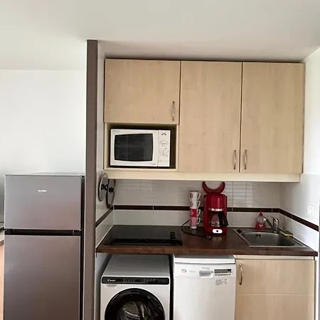 Cap Esterel C9 - Avec Terrasse Et Parking Privatif Saint-Raphaël