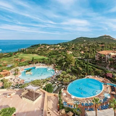 Apartment Cap Esterel C9 - Avec Terrasse Et Parking Privatif *