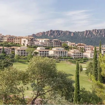 Cap Esterel C9 - Avec Terrasse Et Parking Privatif Apartment *