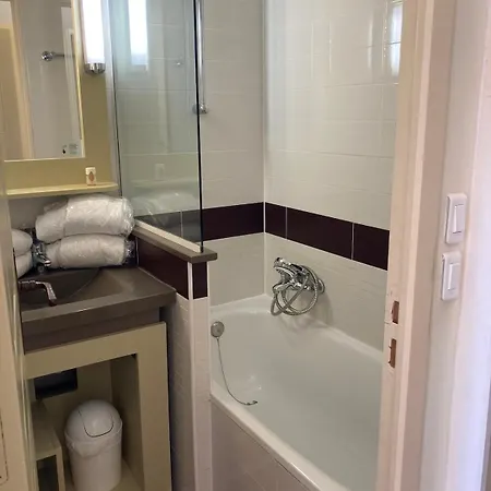 Cap Esterel C9 - Avec Terrasse Et Parking Privatif דירה Saint-Raphaël